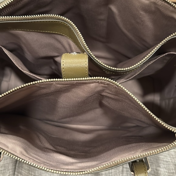 Marc Jacobs Large The Commuter Leather Tri-Compartment Tote Bag EUC - Picture 15 of 17